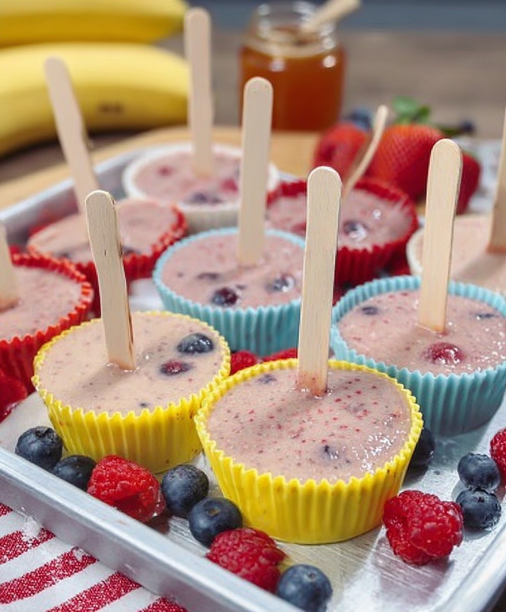 Frozen Yogurt Pops