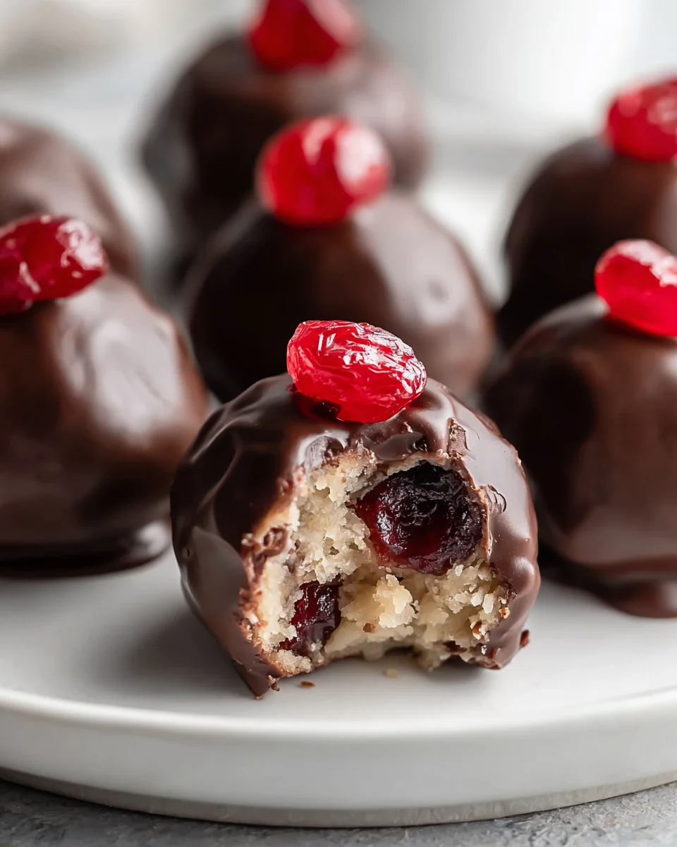 Mouthwatering Cherry Caramel Balls: A Delicious Treat!
