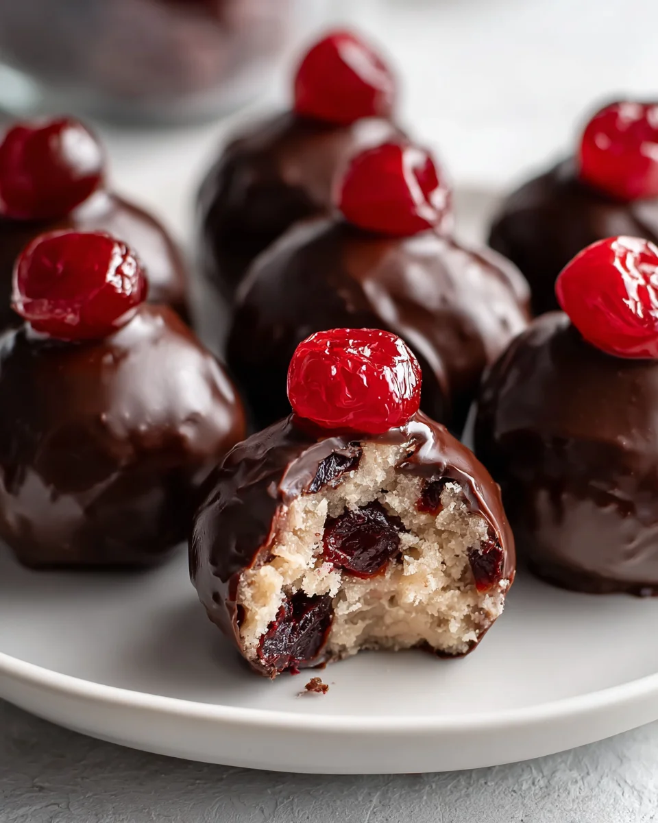 Mouthwatering Cherry Caramel Balls: A Delicious Treat!